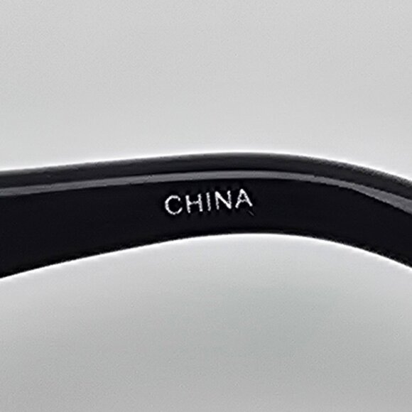 *SOLD* Michael Kors Camila M2835S Black Frame Dark Brown Gradient Len Sunglasses - Picture 8 of 16